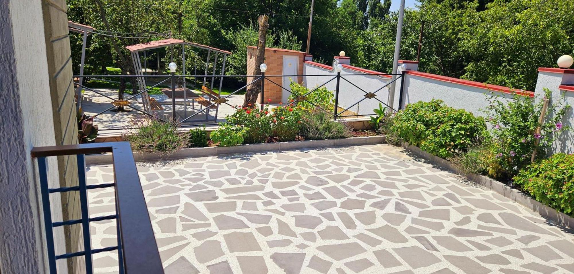 Sierra Hotel Tbilisi Exterior foto