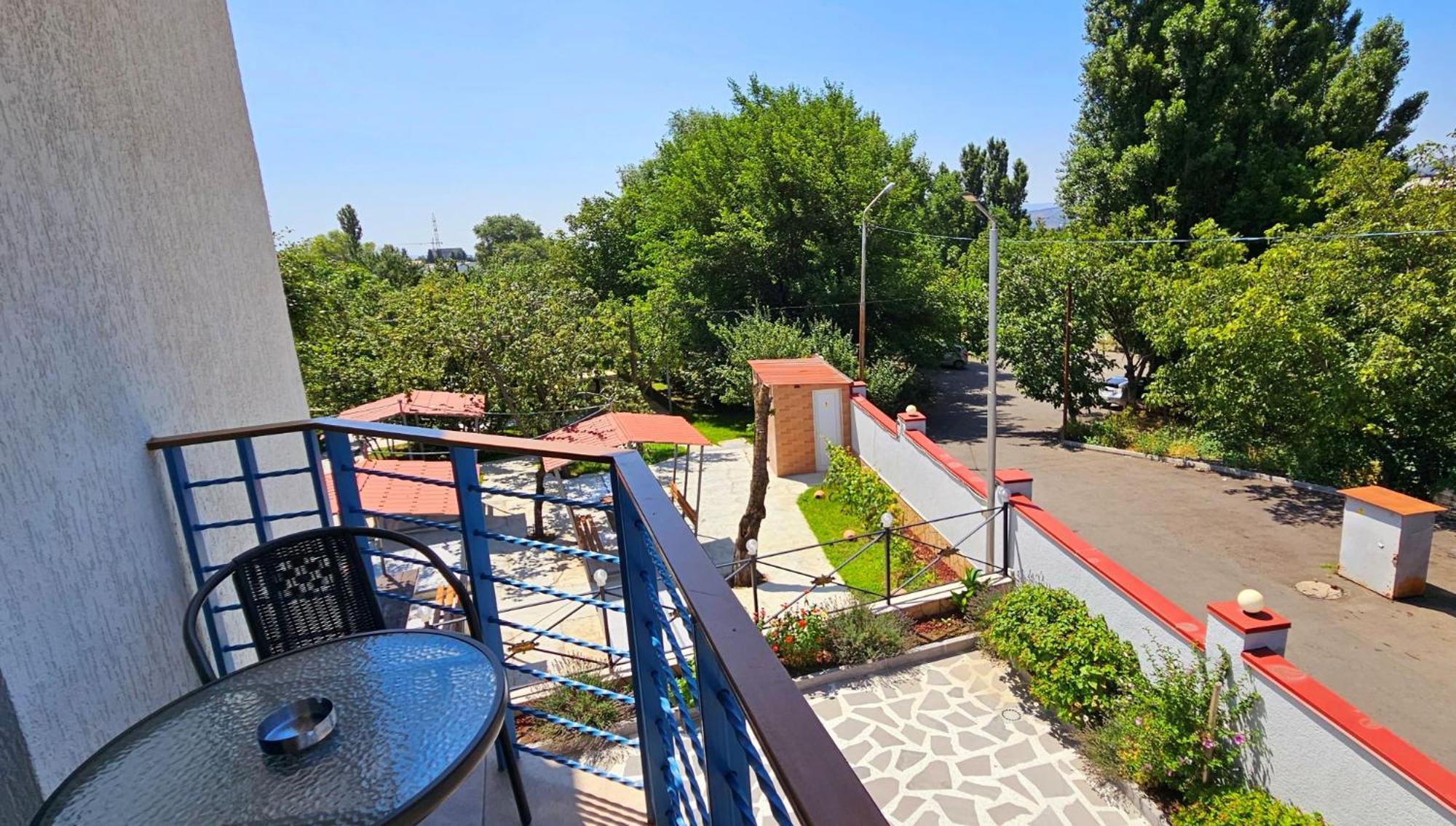 Sierra Hotel Tbilisi Exterior foto