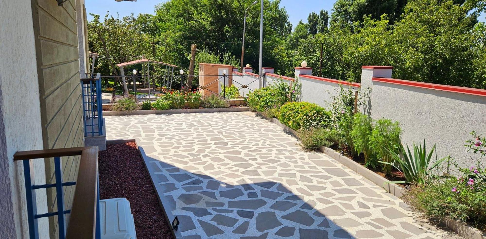 Sierra Hotel Tbilisi Exterior foto